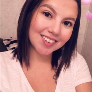 Meet your Posher, Brianna